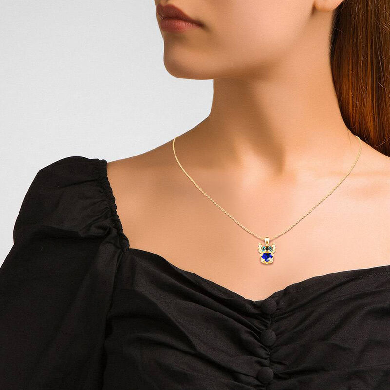 Hug Me Heart Necklace