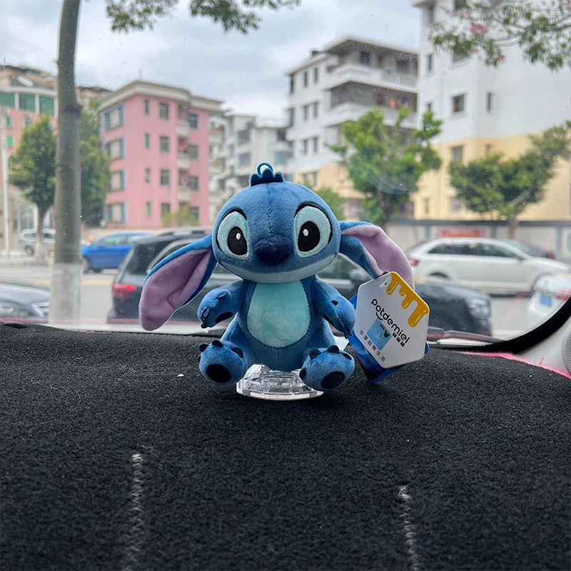 Luvaria - car plush decoration