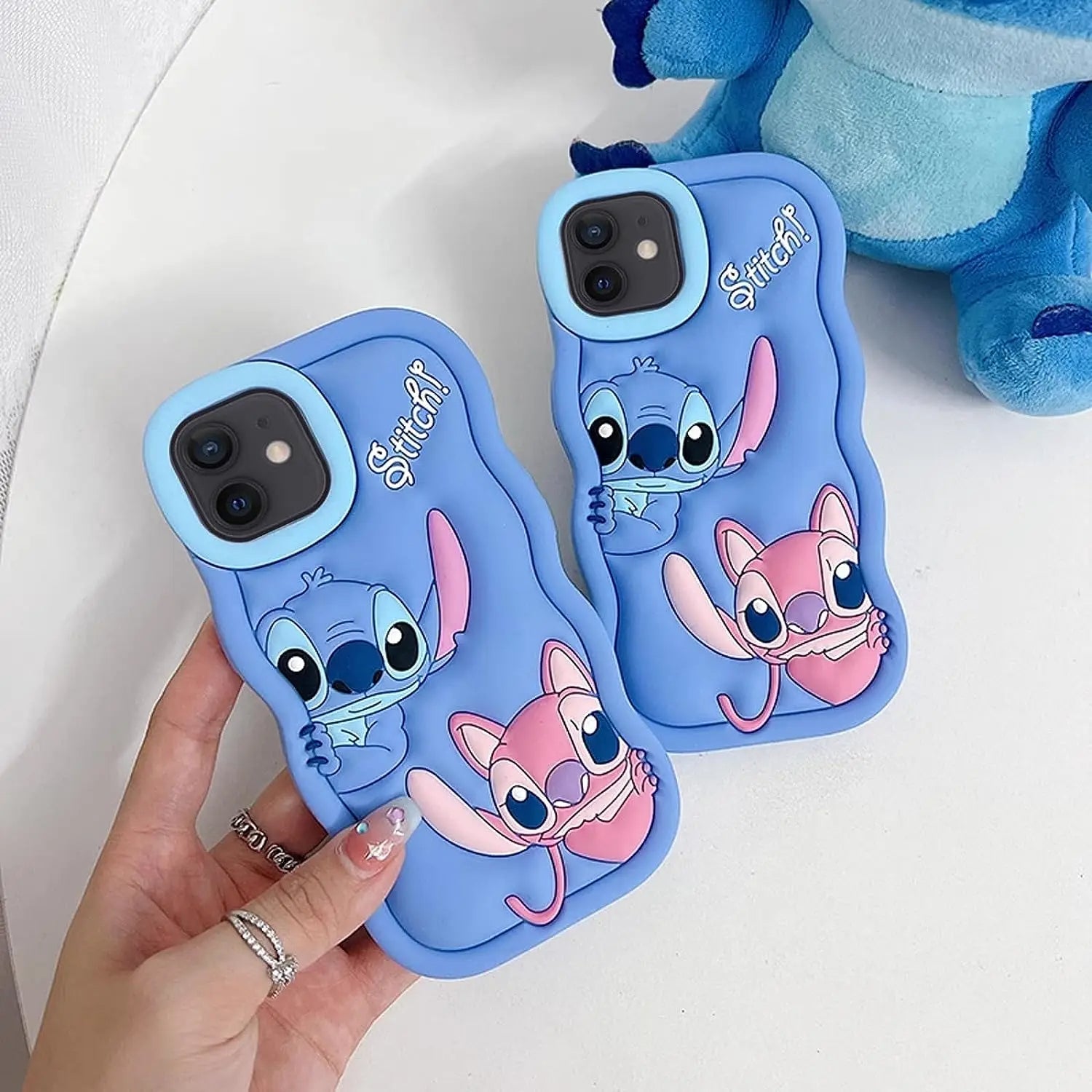 Snug & Stylish: IPhone Silicone Hug Case