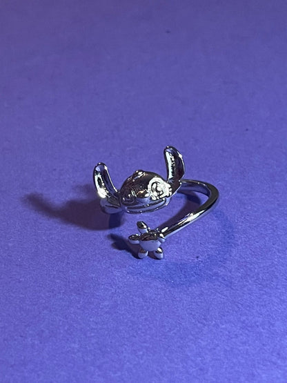 Face Ring with Adjustable Sizing - Limited Edition for Fans and Lovers
