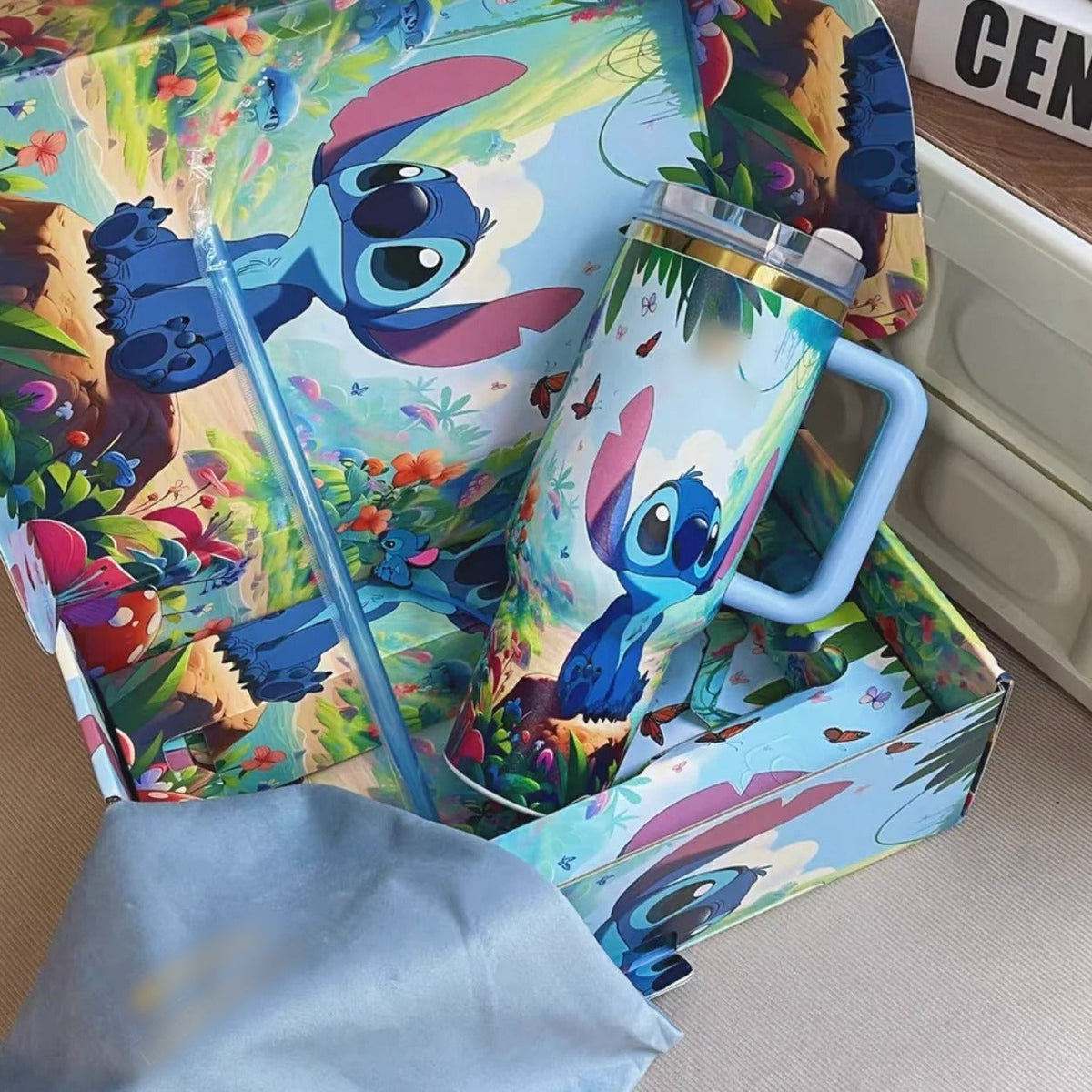 Luvaria Blue Sky Insulated Tumbler with Straw